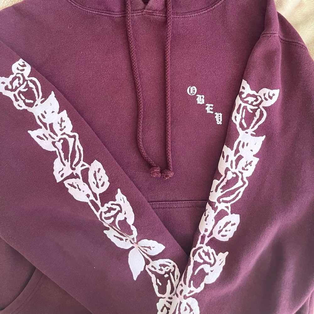Obey (Zumiez) Women’s Hoodie size small